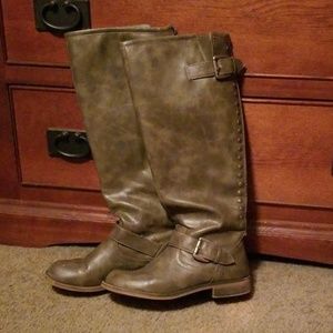 Candies high grey zippered boots